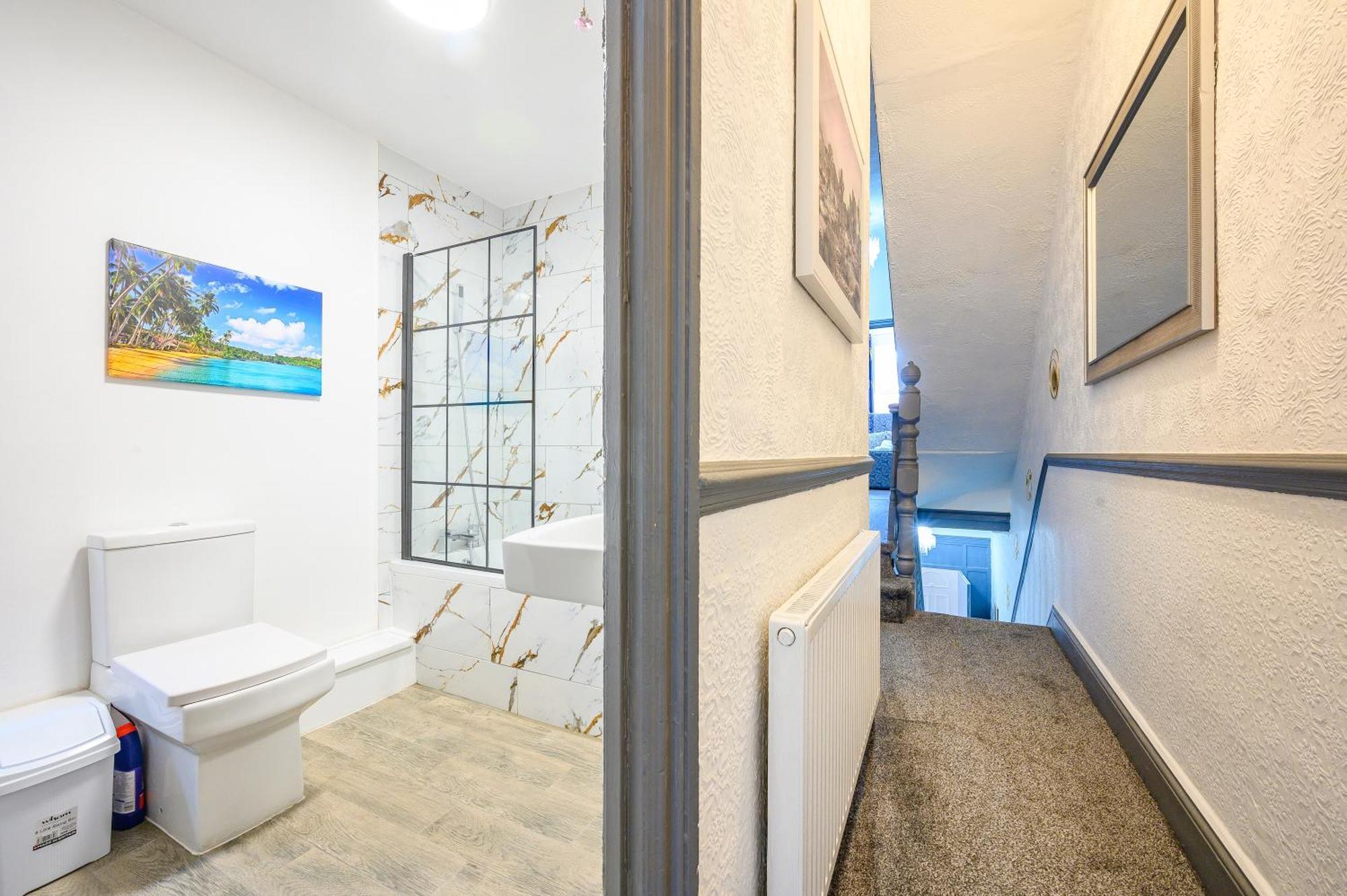 -Rf7H- For Your Relaxed & Cosy Free Parking Leeds  Exteriör bild